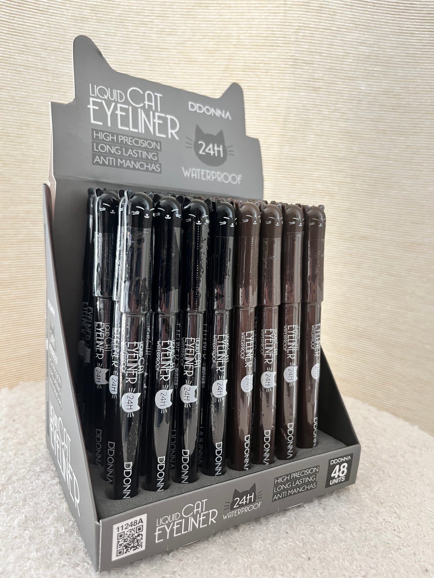 Eye-liner noir ou marron